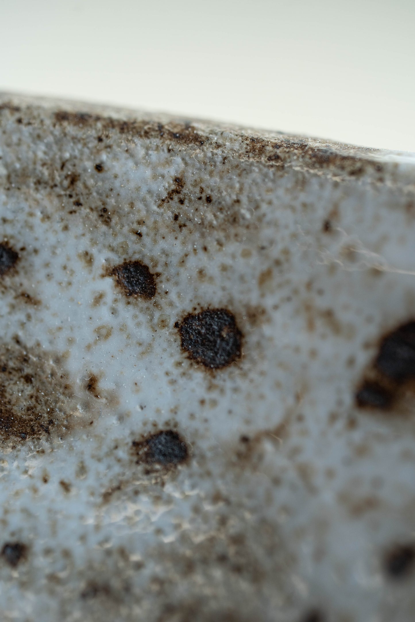 White + Brown Colander