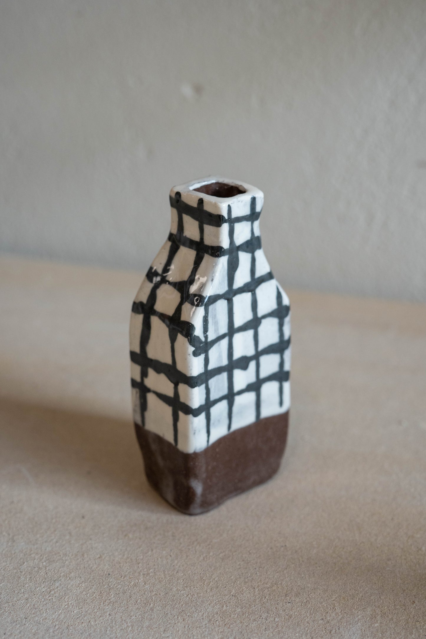 Small checkered vase