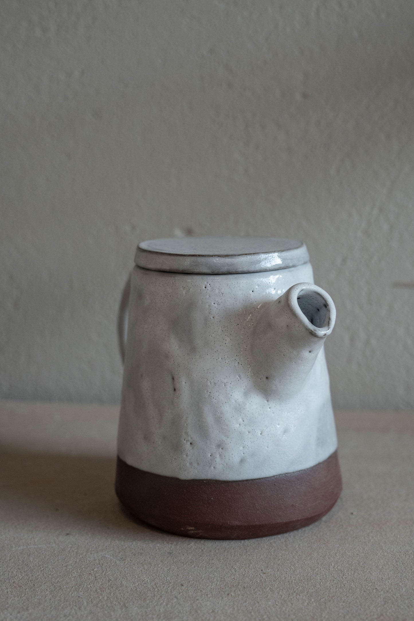 White teapot