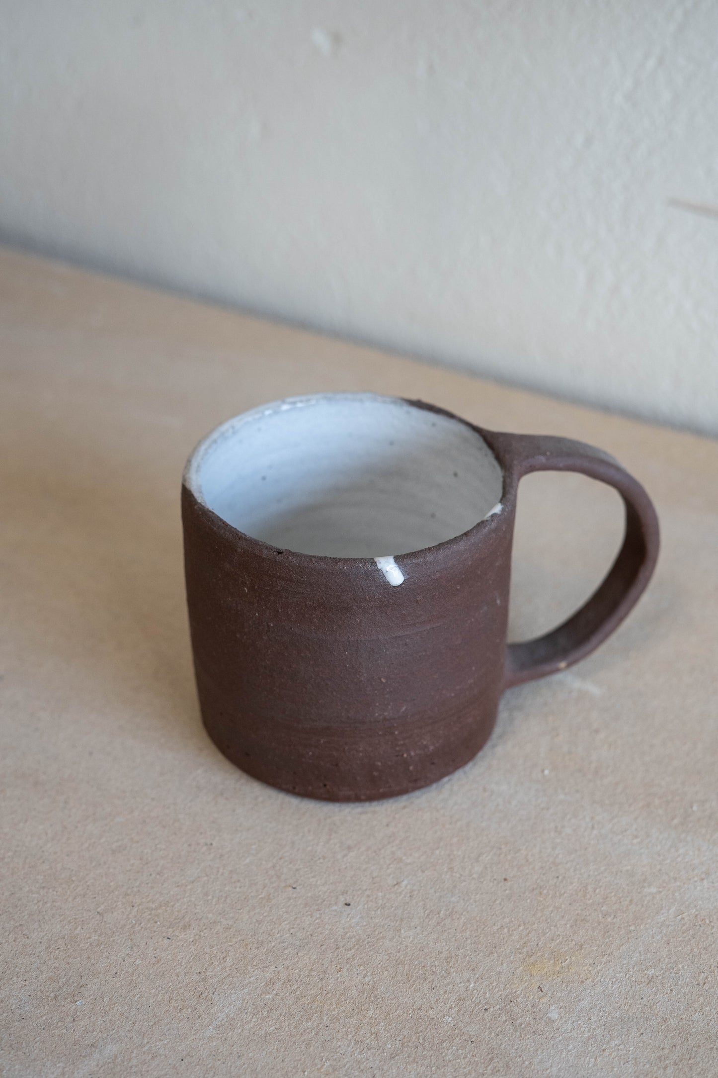 Drippy White mug