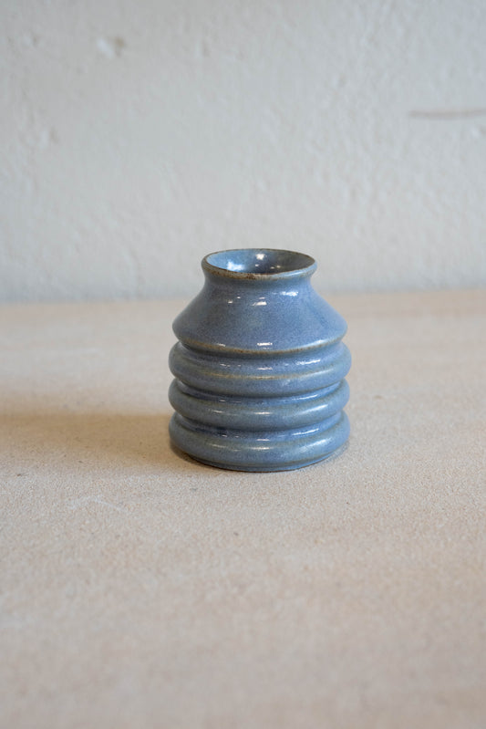 Small vase in Thunder