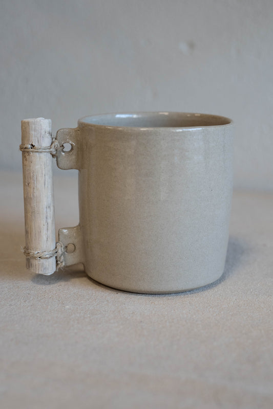 Mug in Sand + wooden handle