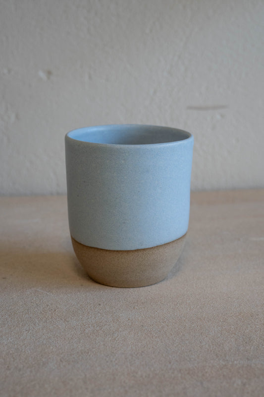 Cup in light blue + raw