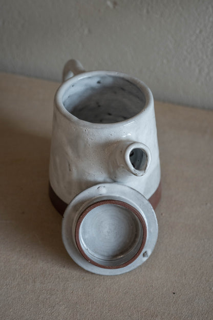 White teapot