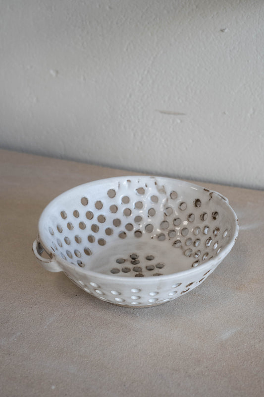 Colander in Snow